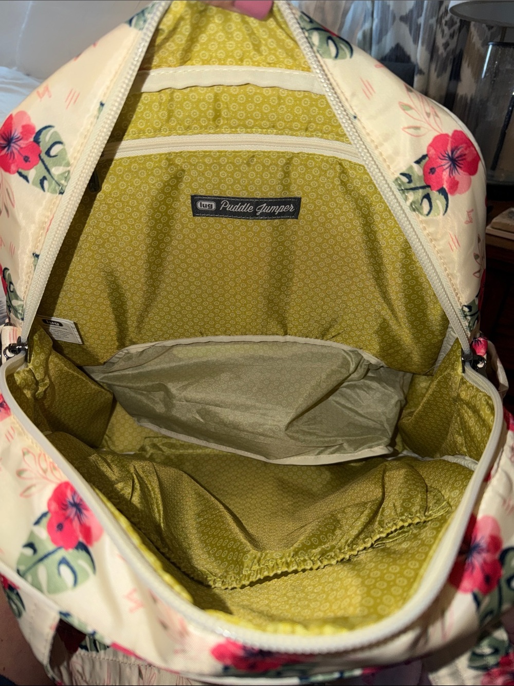 lug - Puddle jumper - aloha Cream - Picture 6 of 6